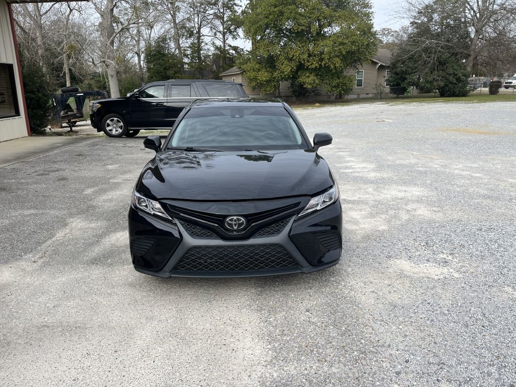 Toyota Camry  2020