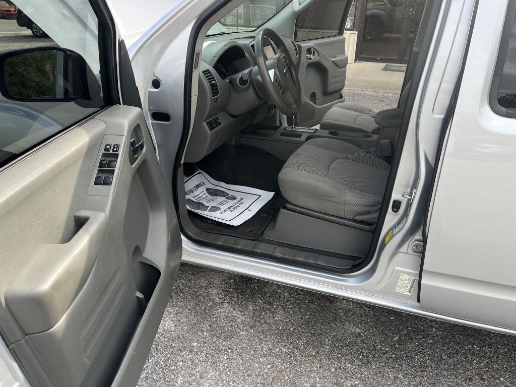 Nissan Frontier  2019