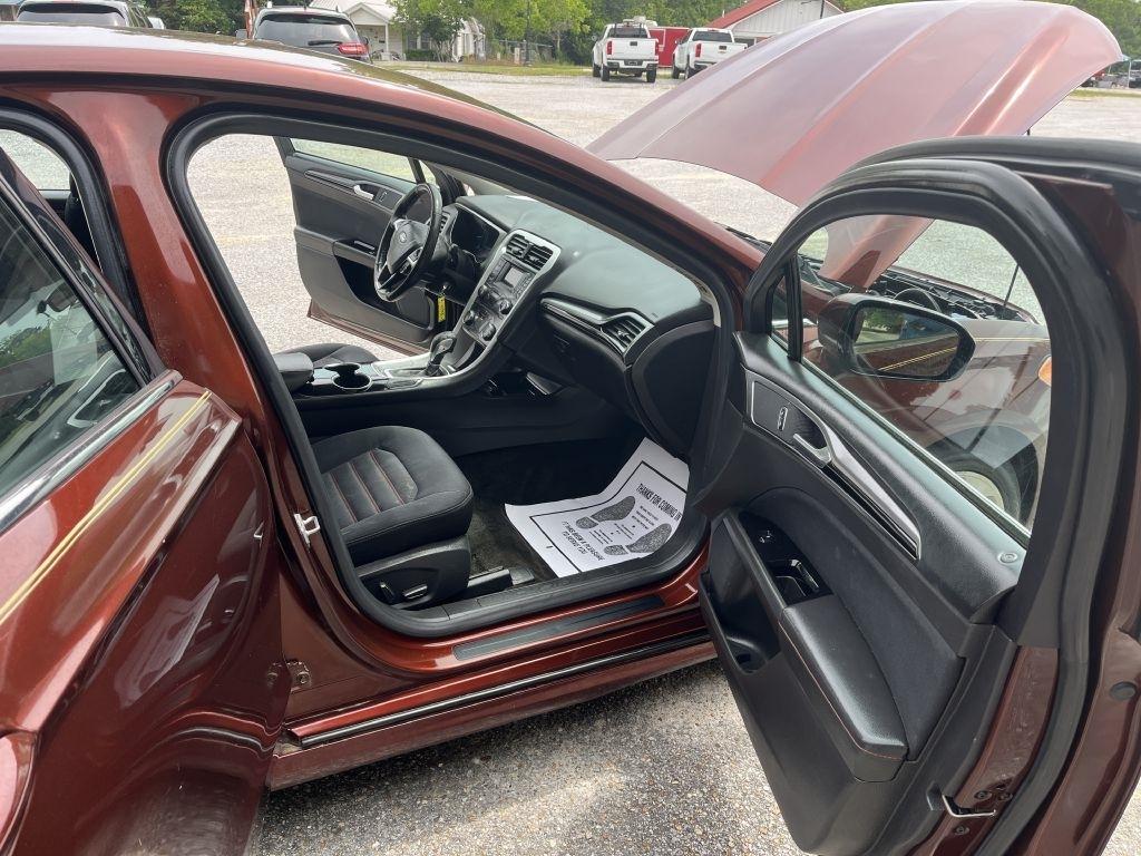 Ford Fusion  2016