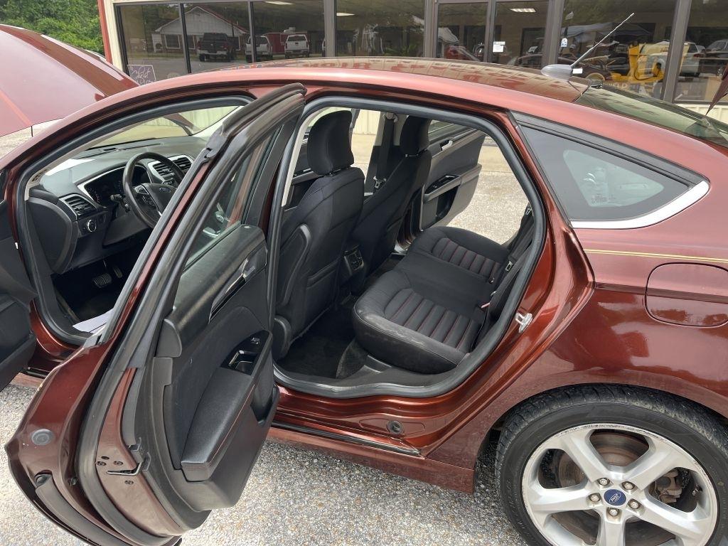 Ford Fusion  2016