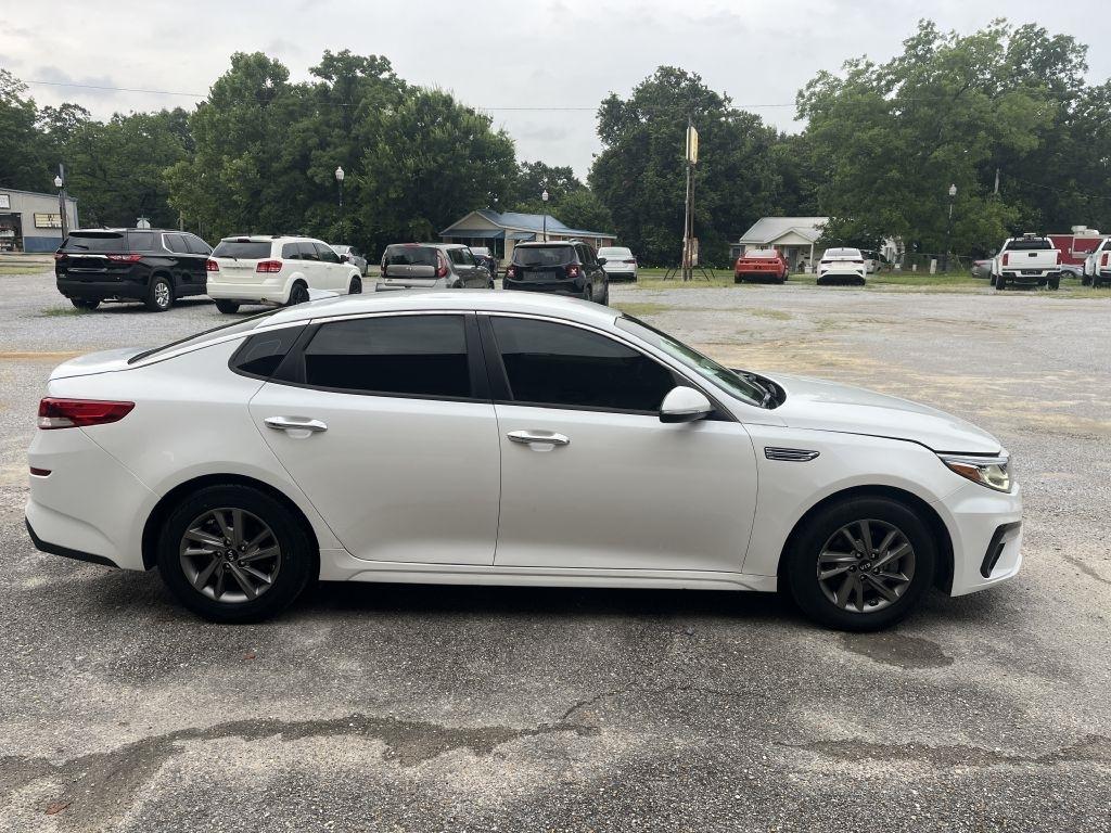 Kia Optima  2020