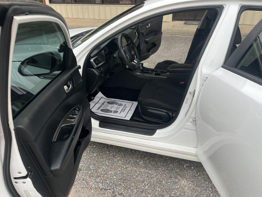 Kia Optima  2020