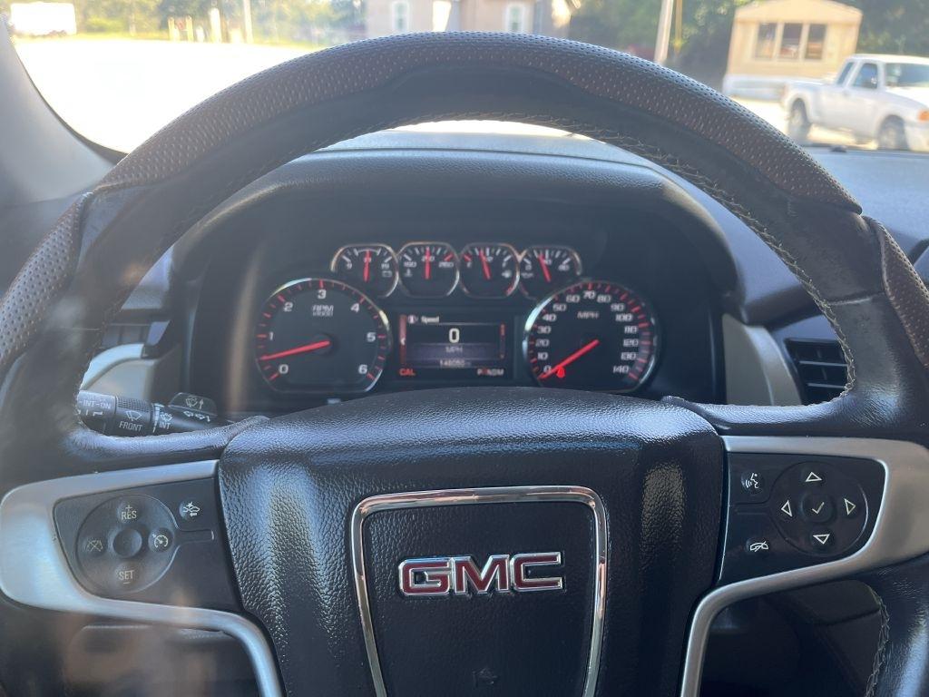 GMC Yukon  2016