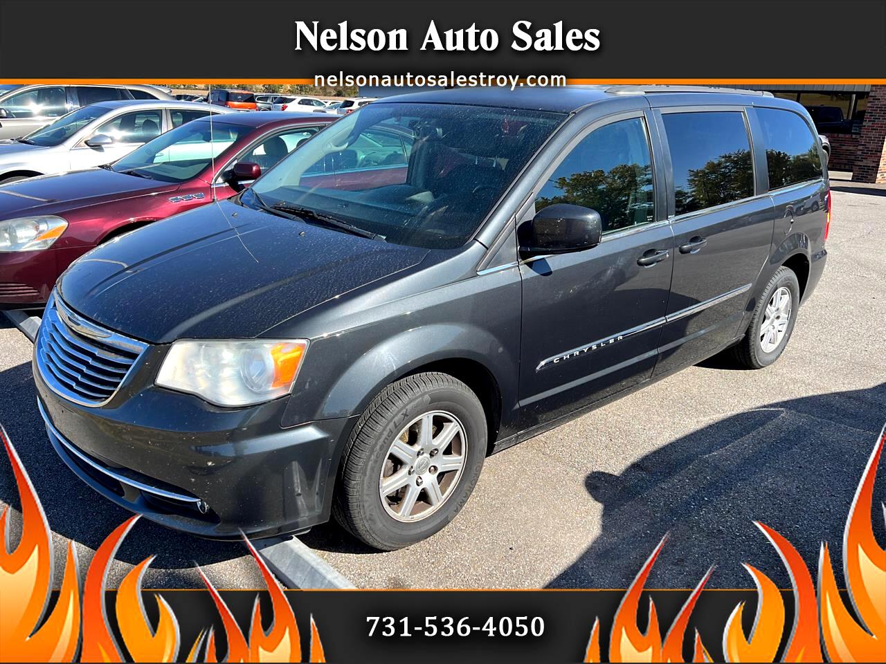 2012 Chrysler Town & Country Touring