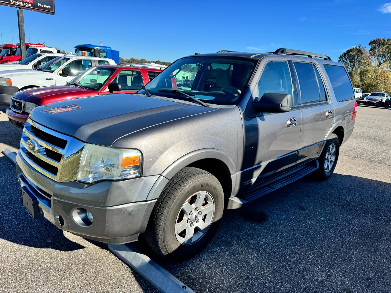 Ford Expedition XLT 2WD 2010
