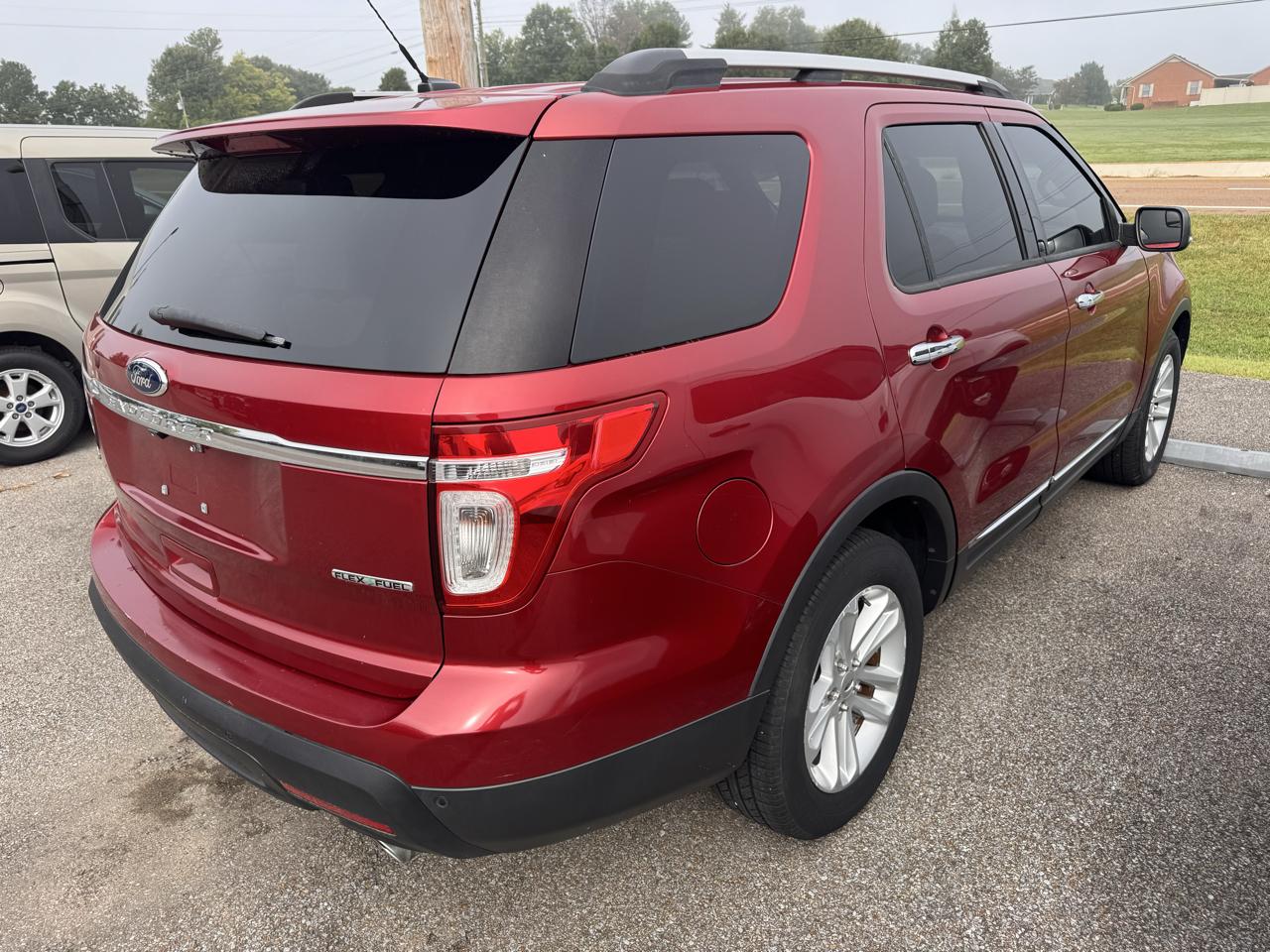 Ford Explorer XLT FWD 2013