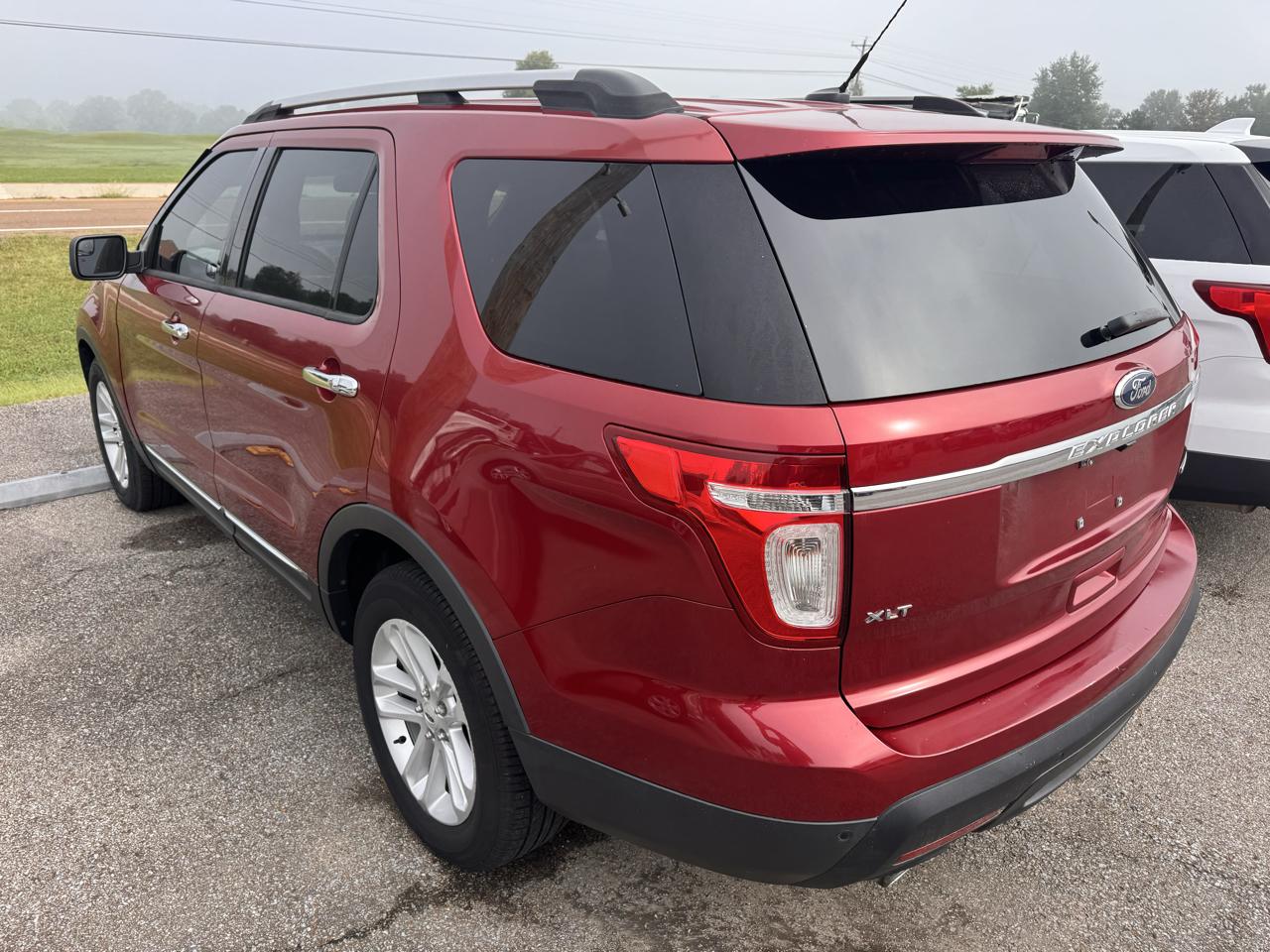 Ford Explorer XLT FWD 2013