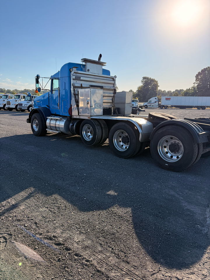 Kenworth T800  2015 Kenworth T800  2015