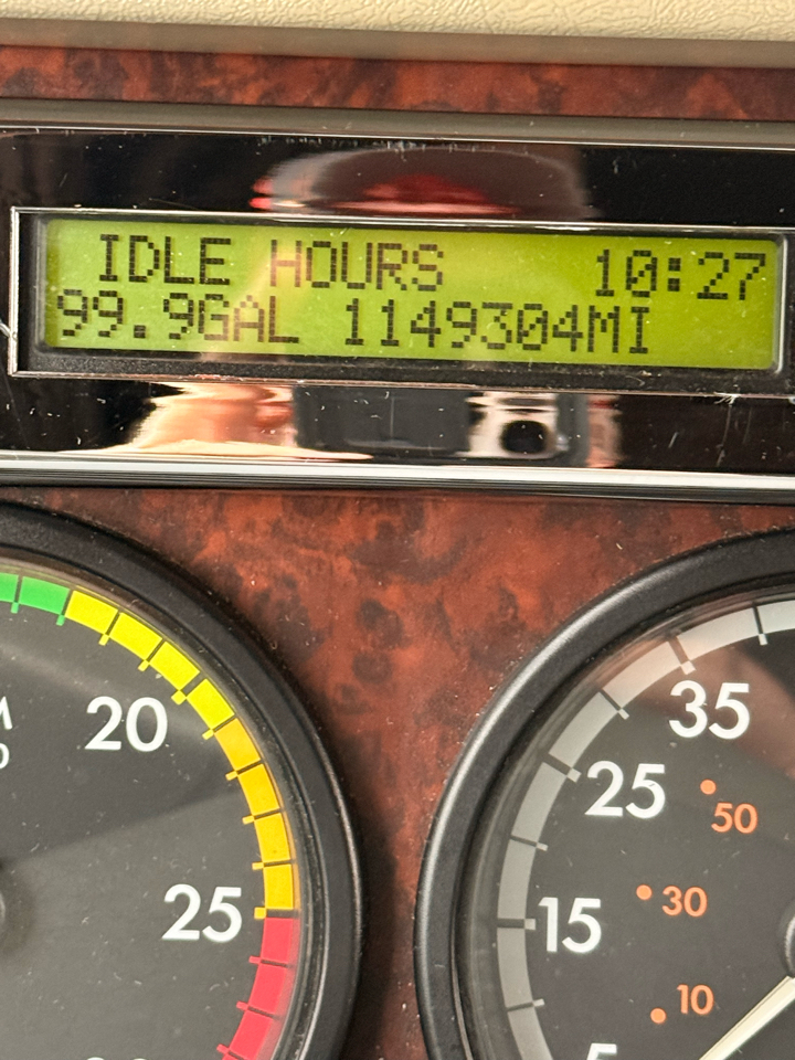 Freightliner Century  2001