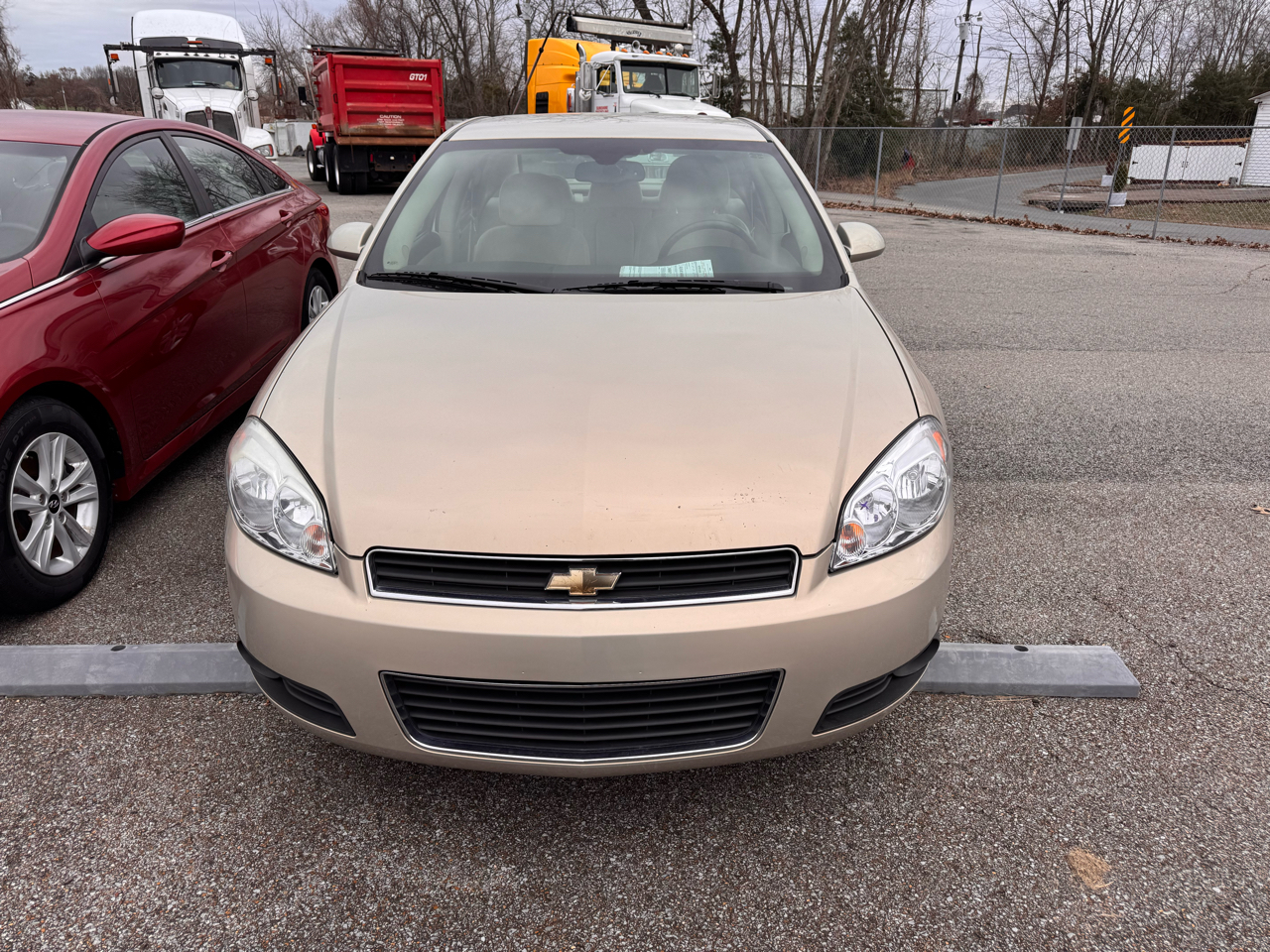 Chevrolet Impala 4dr Sdn LT 2010