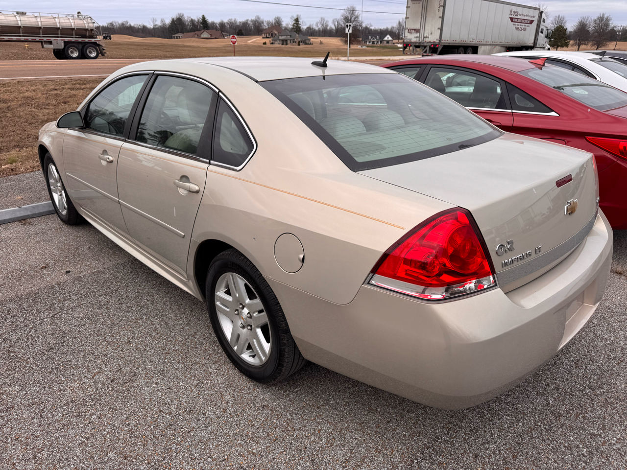 Chevrolet Impala 4dr Sdn LT 2010