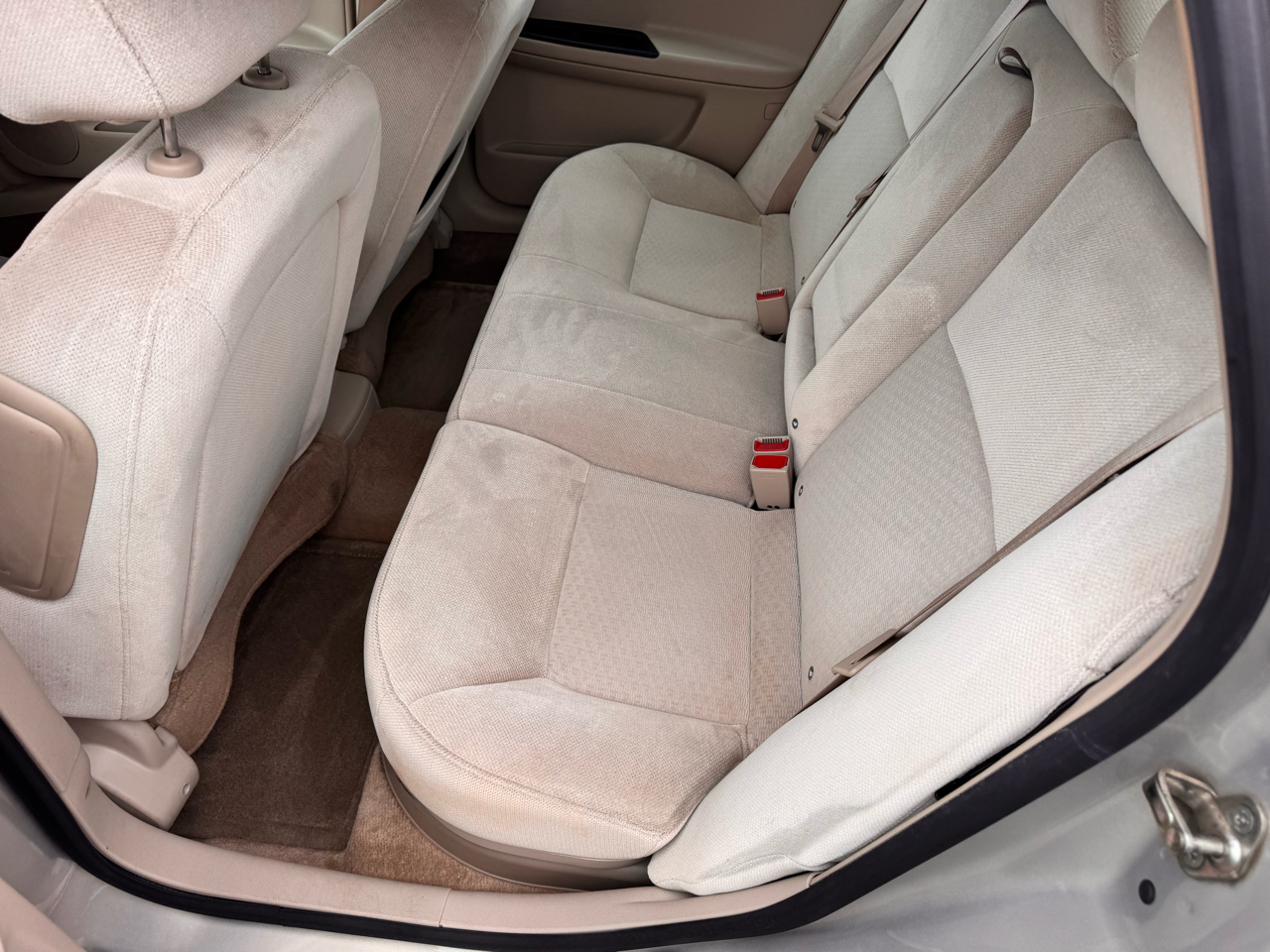 Chevrolet Impala 4dr Sdn LT 2010