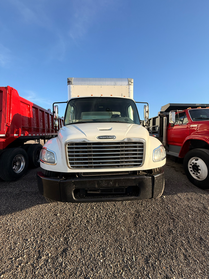 Freightliner M2  2018