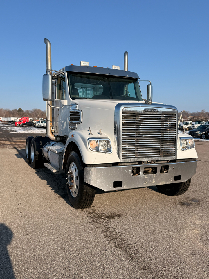 Freightliner Coronado 132  2014