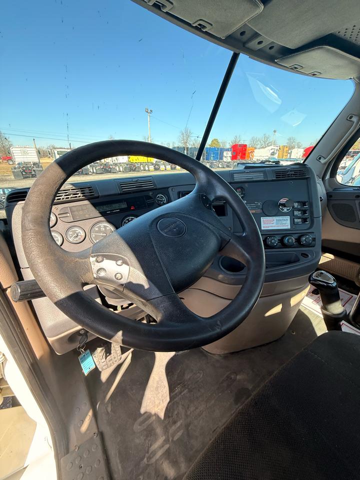 Freightliner Cascadia  2010