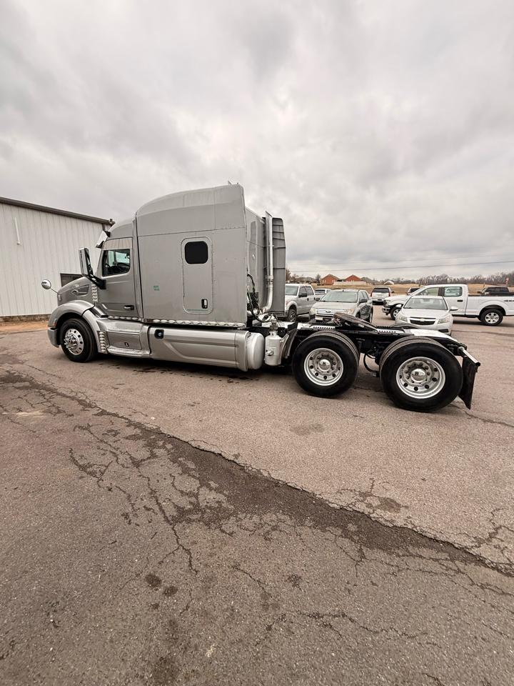 Peterbilt 579  2017