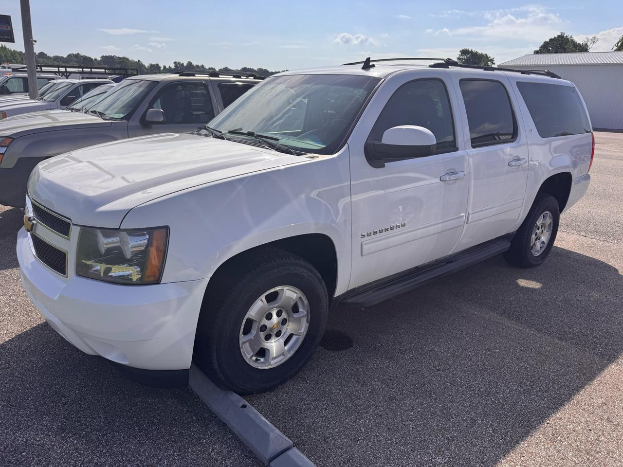2013 Chevrolet Suburban 4WD 4dr 1500 LT