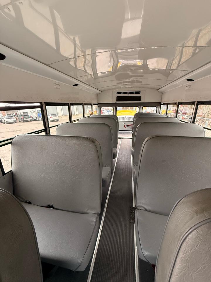 Chevrolet G-Series Van  2009