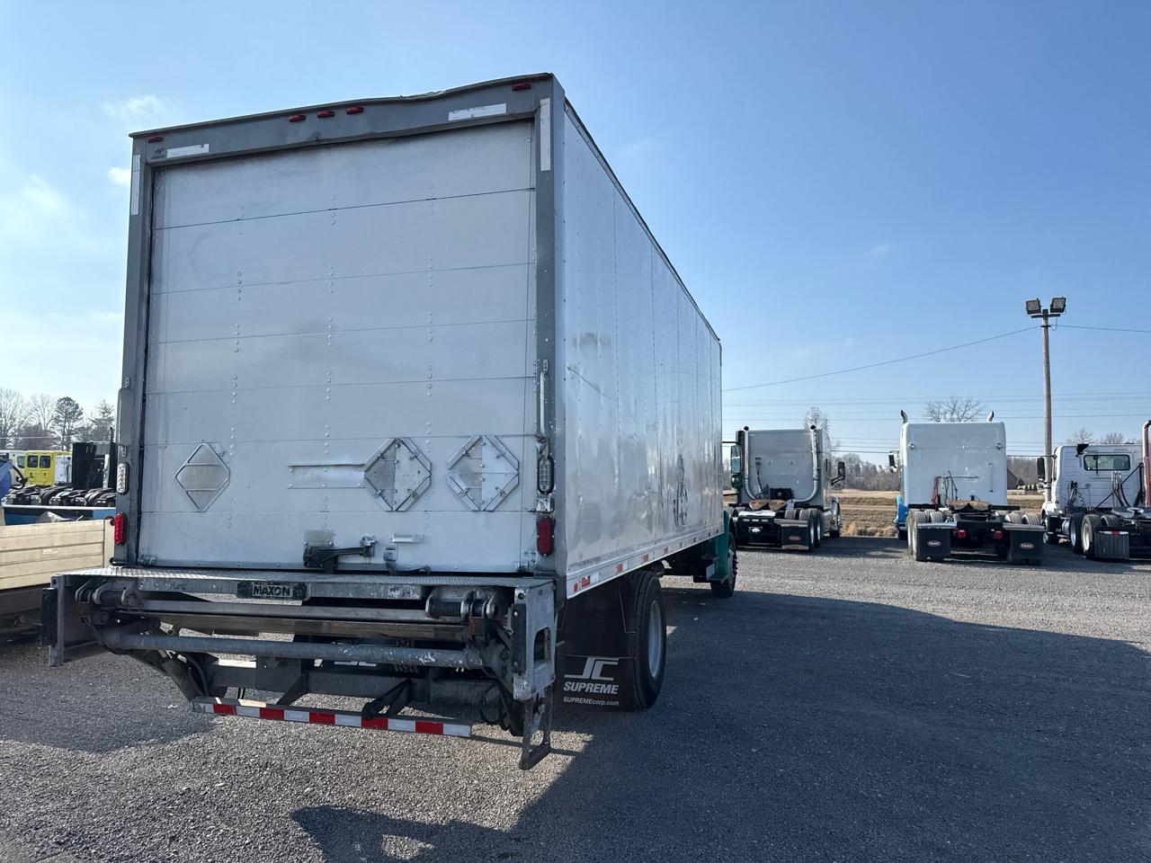 Freightliner M2  2016