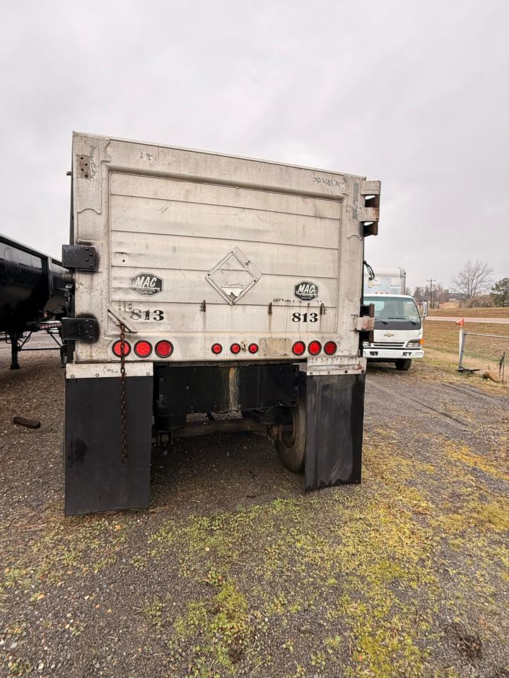 Mac Trailer Unknown  2006