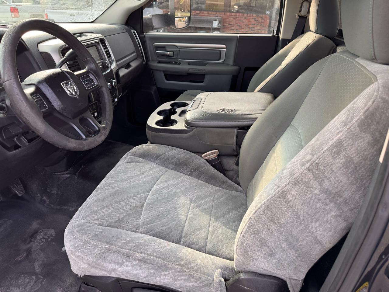 RAM 5500 2WD Reg Cab 204" WB 120" CA SLT 2016