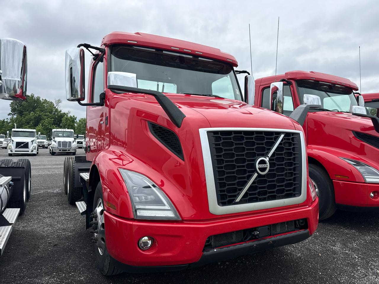 Volvo VNR  2022