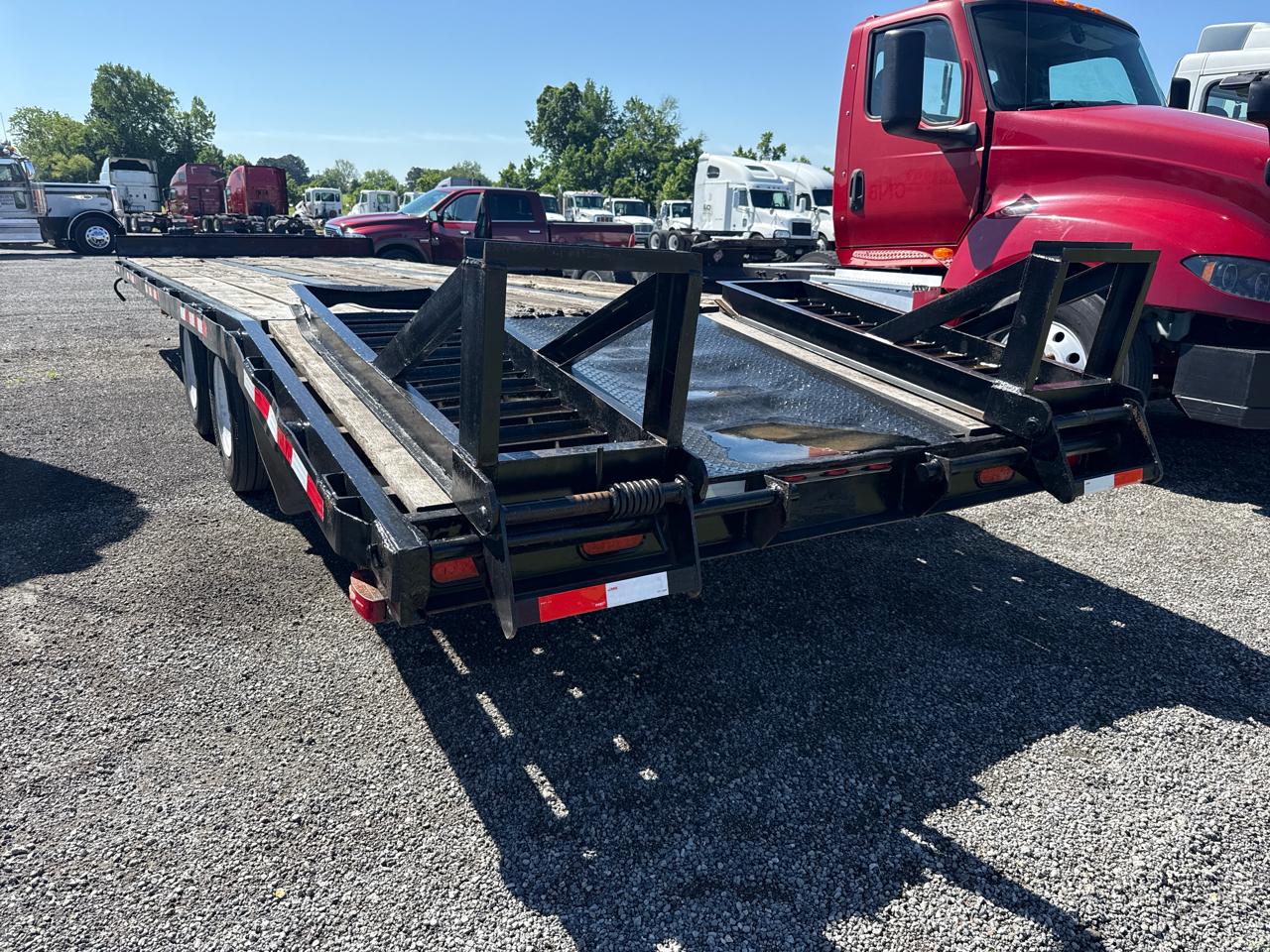 Econoline 20-Ton Heavy Duty Dual-Tandem Dovetail *Air Brakes* DP2025DA  2013