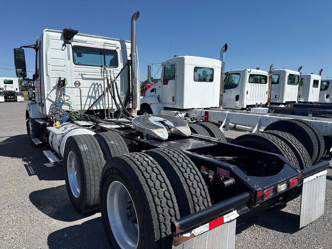 Volvo VNL  2016