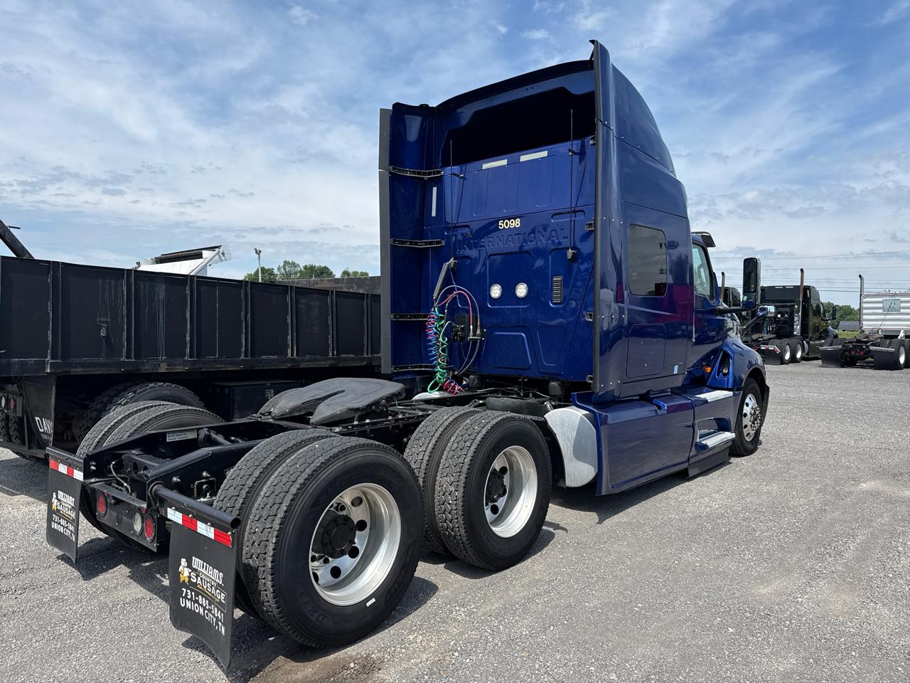 International LT Series  2020