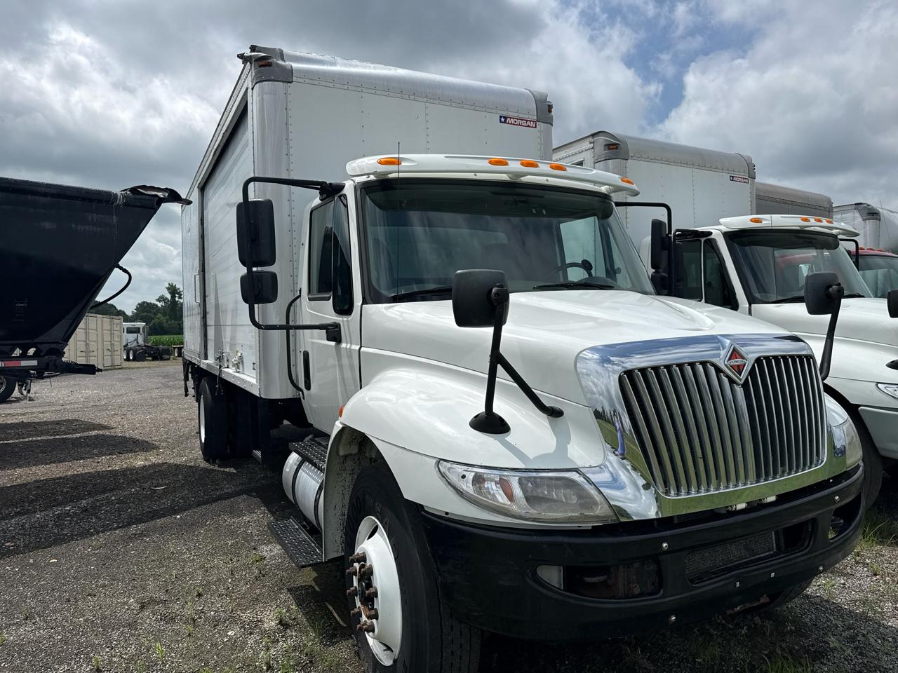 International 4300  2019
