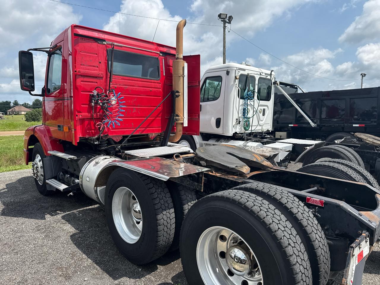 Volvo VNL  2006