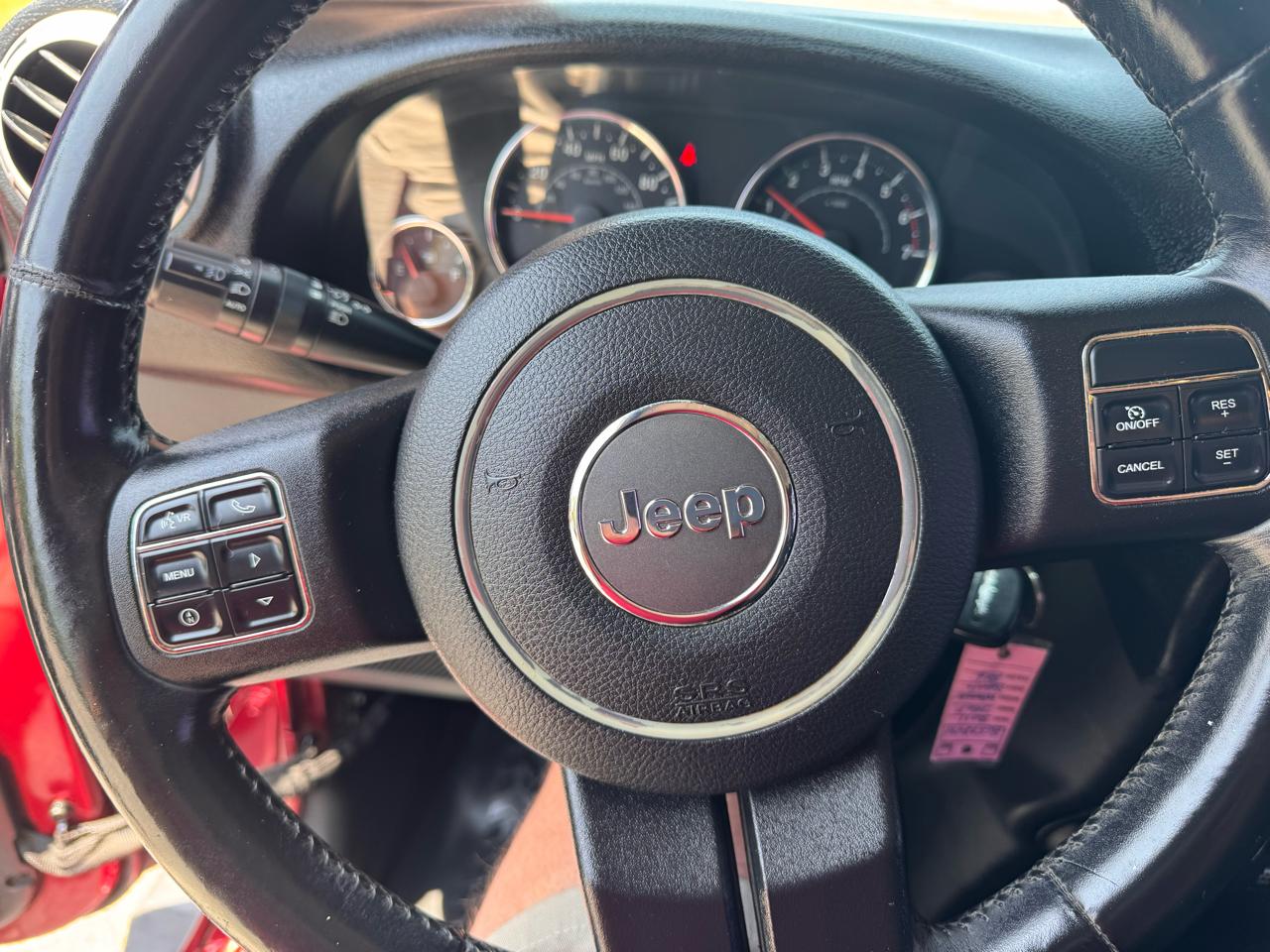Jeep Wrangler Unlimited 4WD 4dr Sahara 2011