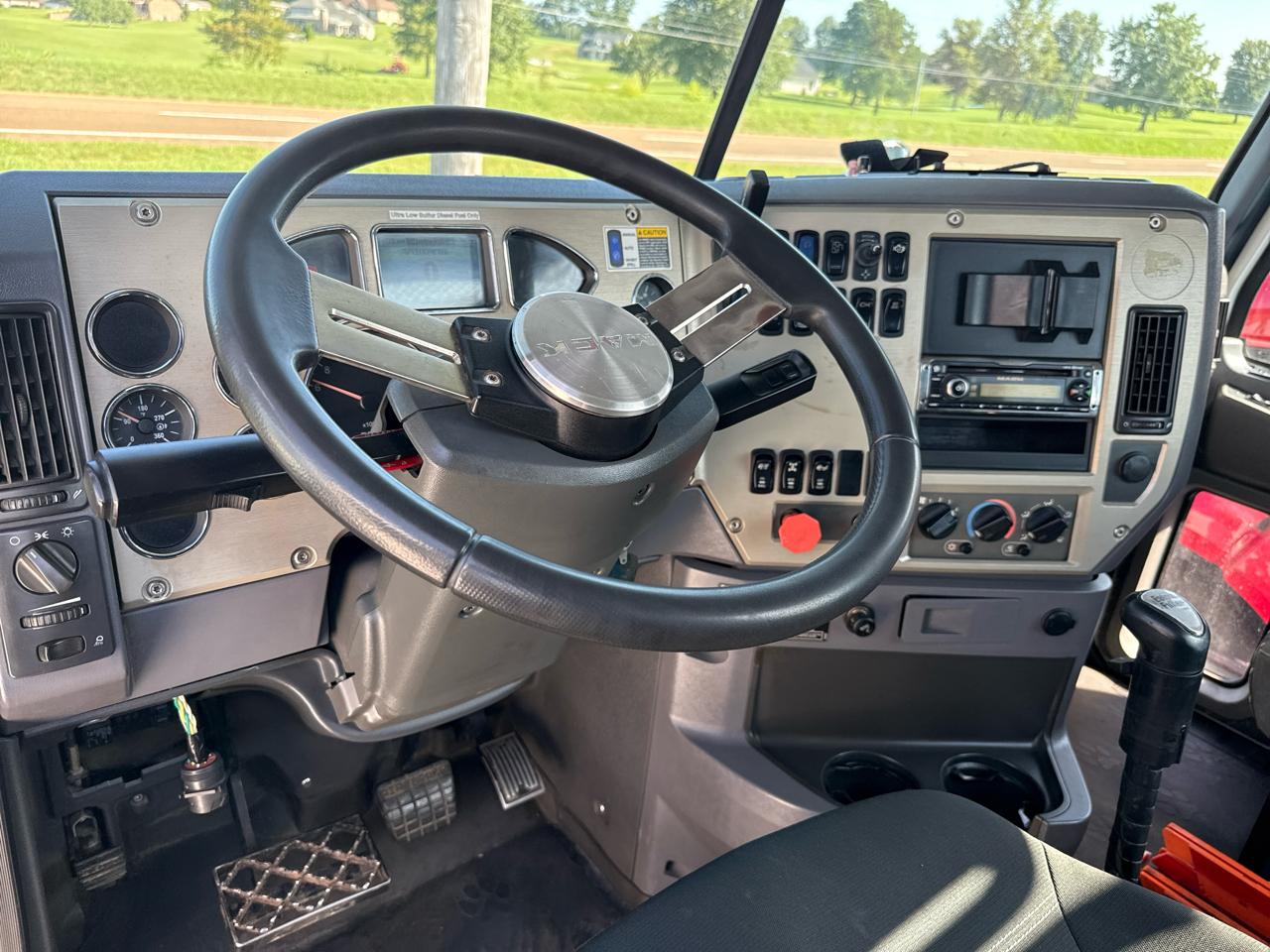 Mack CXU613  2010