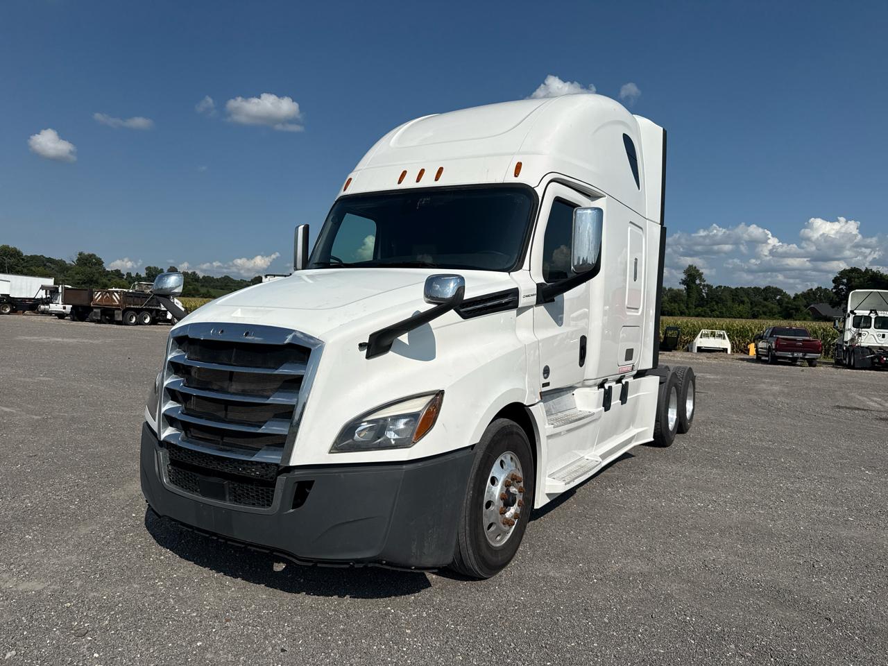 2020 Freightliner Cascadia 