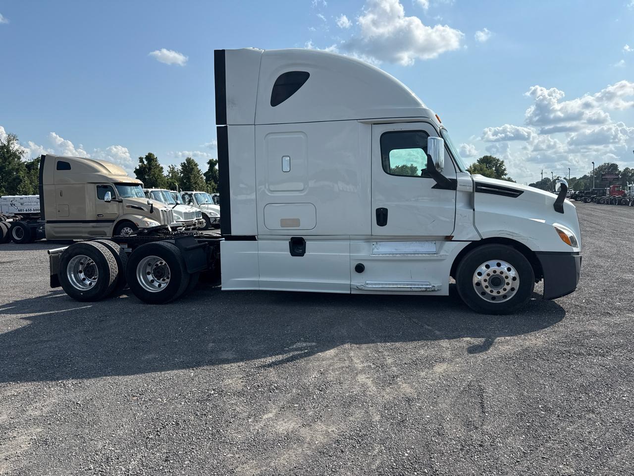 Freightliner Cascadia  2020