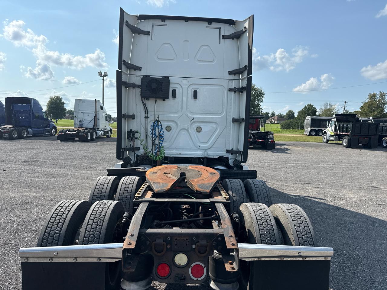 Freightliner Cascadia  2020
