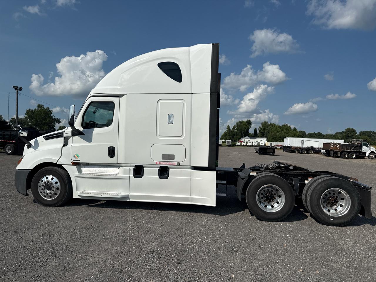 Freightliner Cascadia  2020