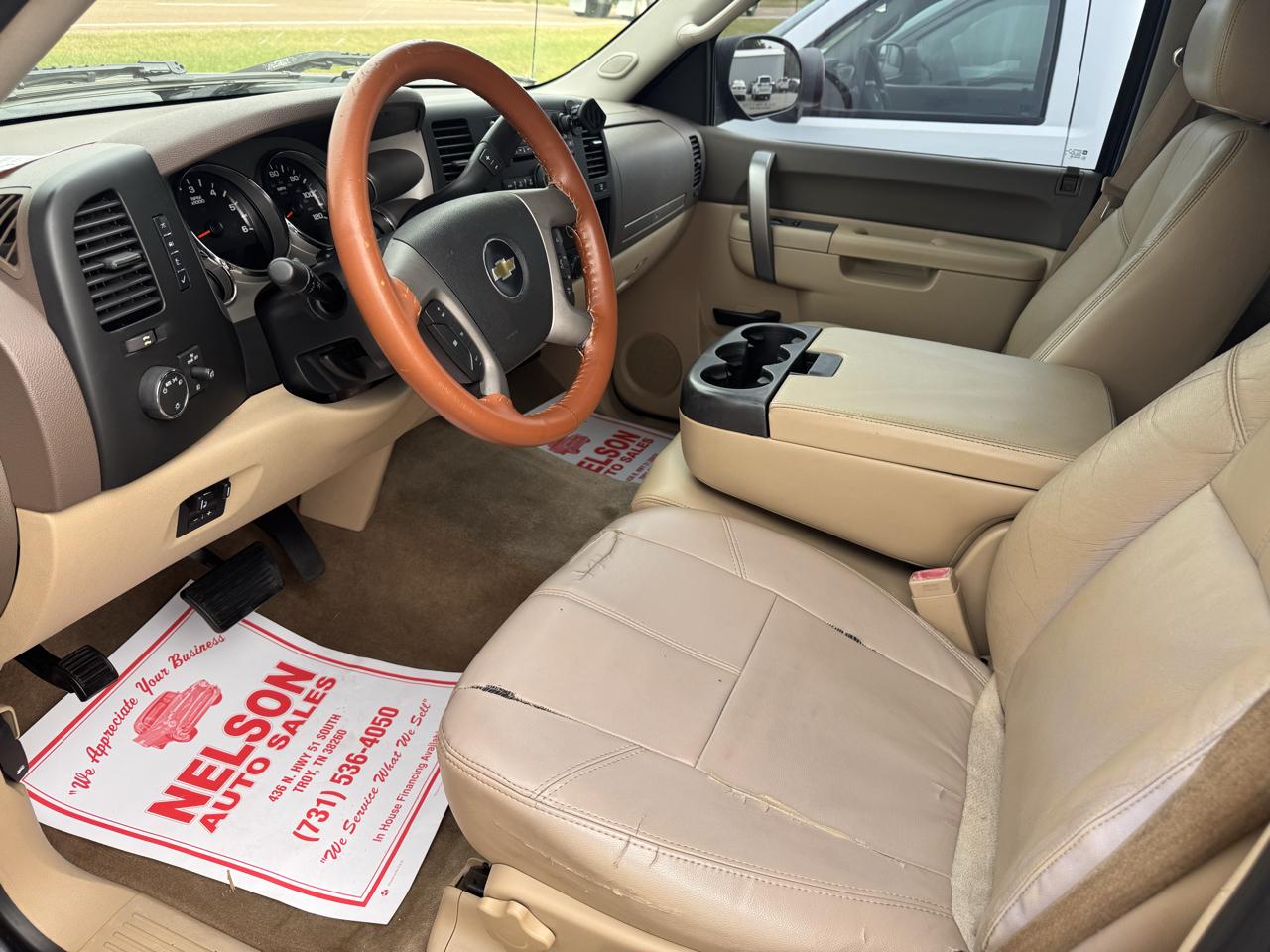 Chevrolet Silverado 1500 4WD Crew Cab 143.5" LT 2012