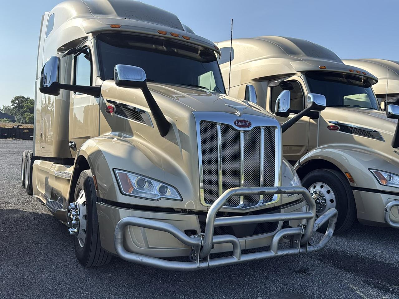 Peterbilt 579  2023