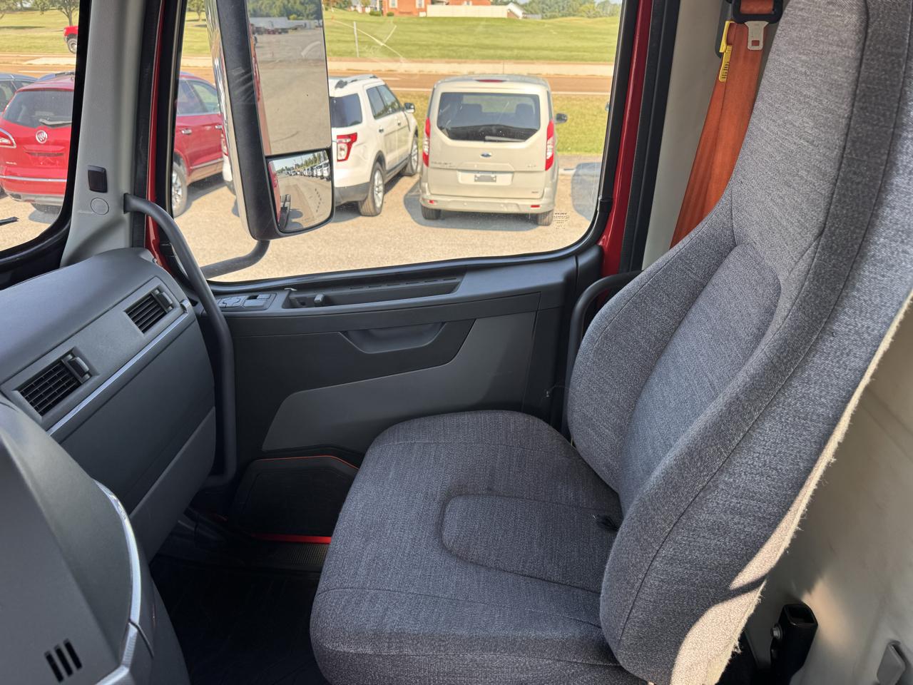 Volvo VNL  2022