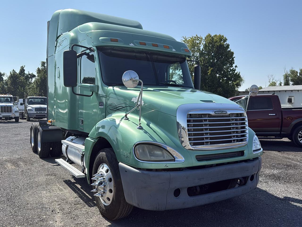 Freightliner Columbia  2012