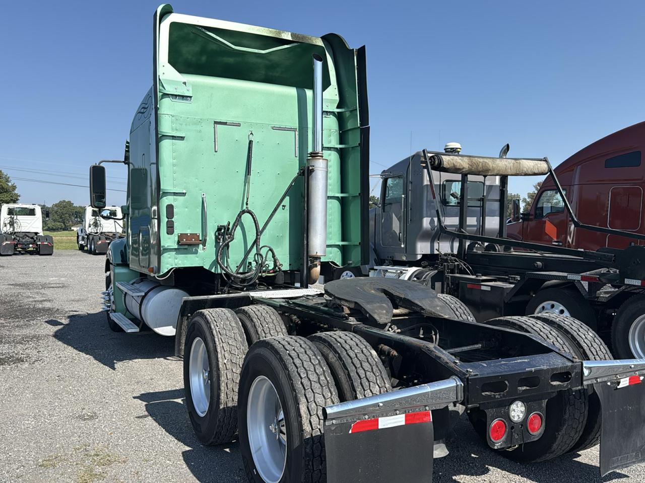 Freightliner Columbia  2012
