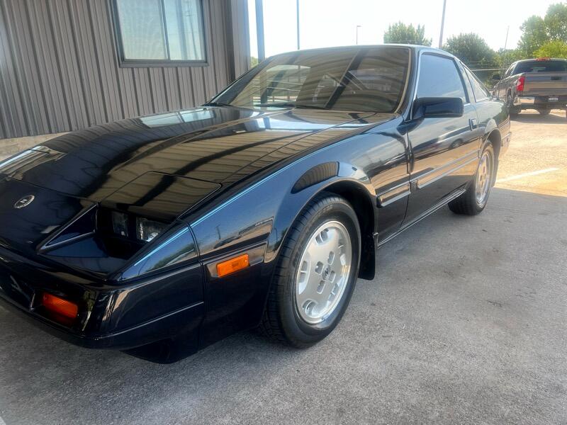 Nissan 300ZX Base 1985 Nissan 300ZX Base 1985