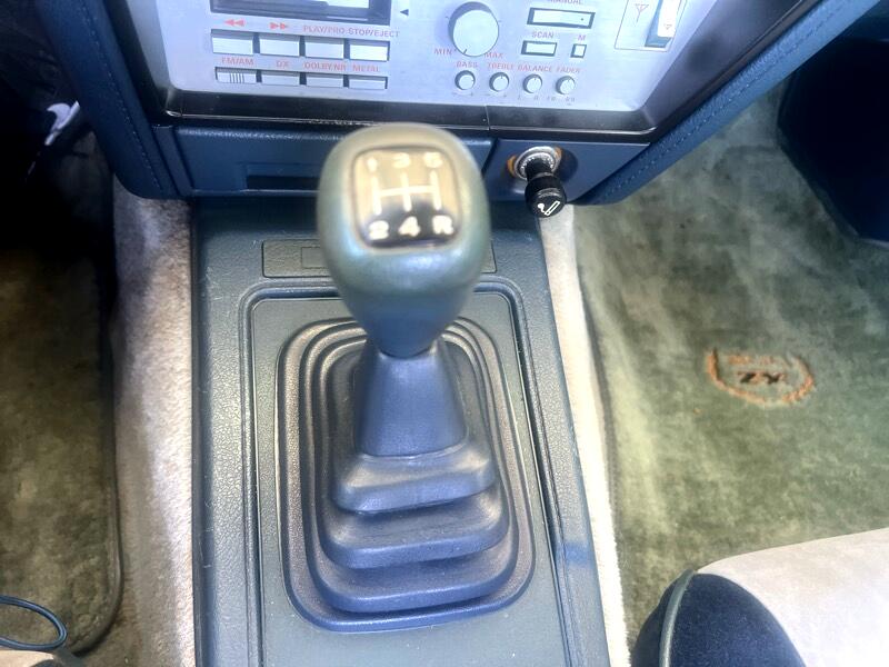 Nissan 300ZX Base 1985 Nissan 300ZX Base 1985