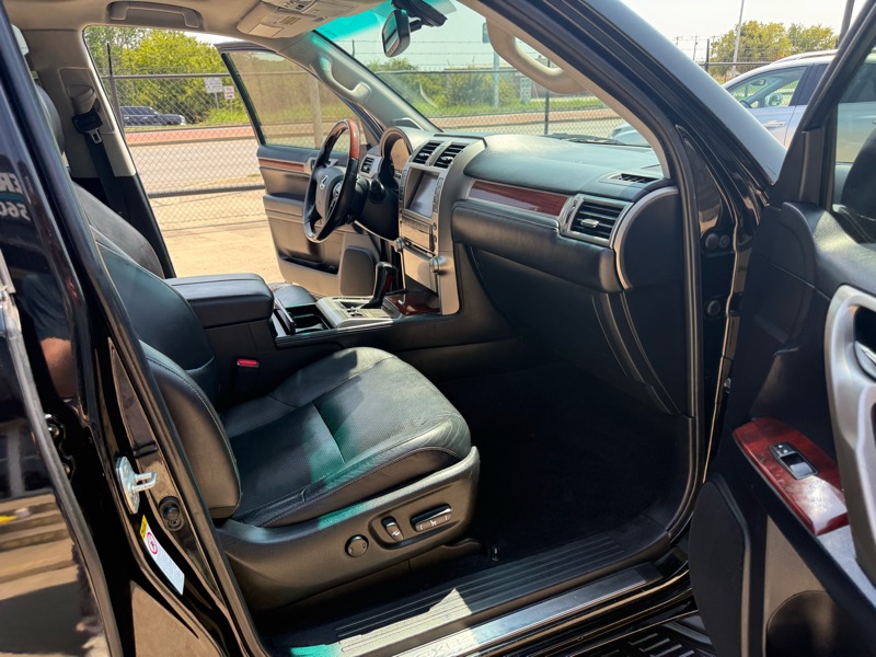 Lexus GX 460 Sport Utility 2013 Lexus GX 460 Sport Utility 2013