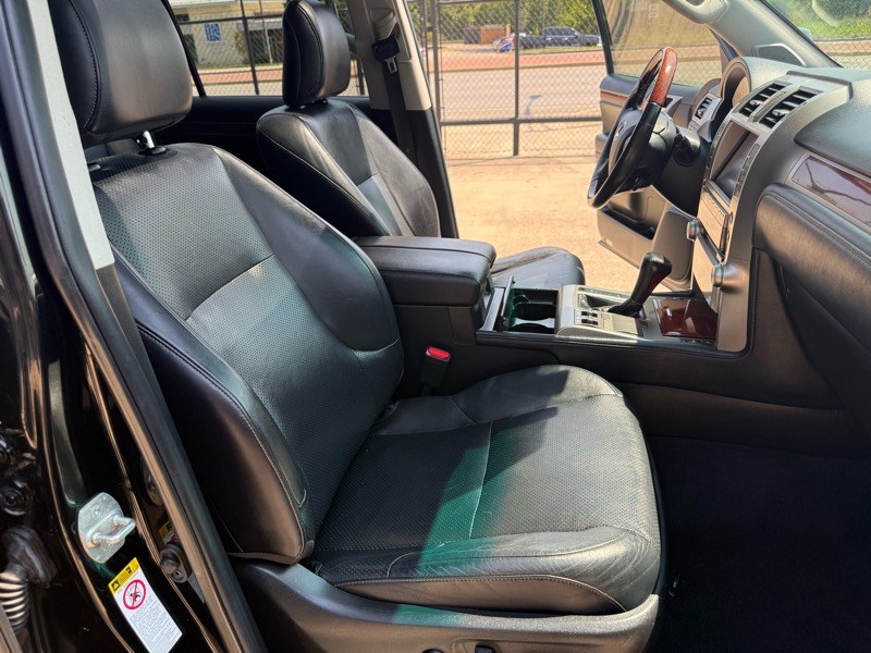 Lexus GX 460 Sport Utility 2013 Lexus GX 460 Sport Utility 2013
