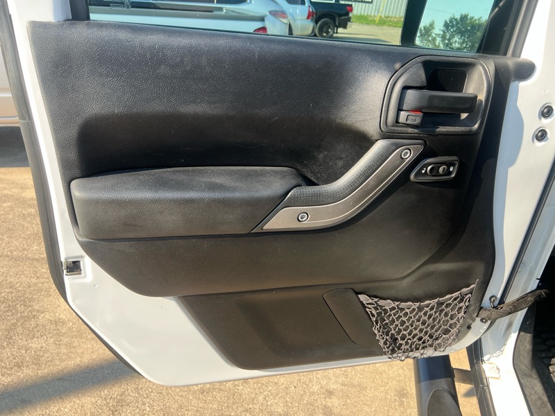 Jeep Wrangler Unlimited Sport 4WD 2013 Jeep Wrangler Unlimited Sport 4WD 2013