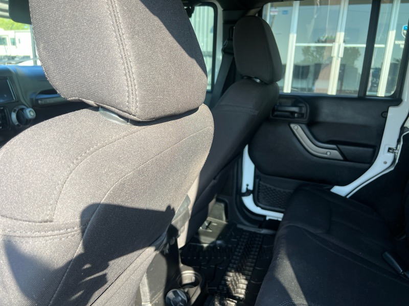 Jeep Wrangler Unlimited Sport 4WD 2013 Jeep Wrangler Unlimited Sport 4WD 2013