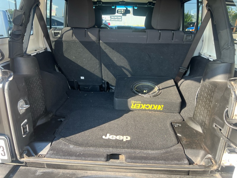 Jeep Wrangler Unlimited Sport 4WD 2013 Jeep Wrangler Unlimited Sport 4WD 2013