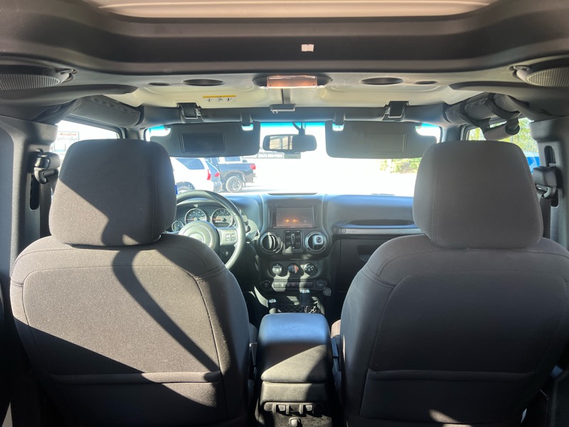 Jeep Wrangler Unlimited Sport 4WD 2013 Jeep Wrangler Unlimited Sport 4WD 2013